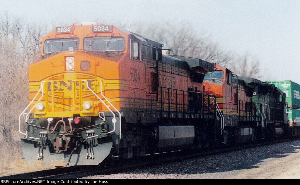 BNSF 5034 East